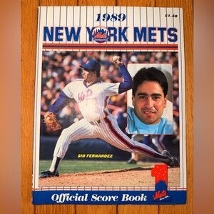 New York Mets 1989 Official Score Book Sid Fernandez EC no writing 40th anniv